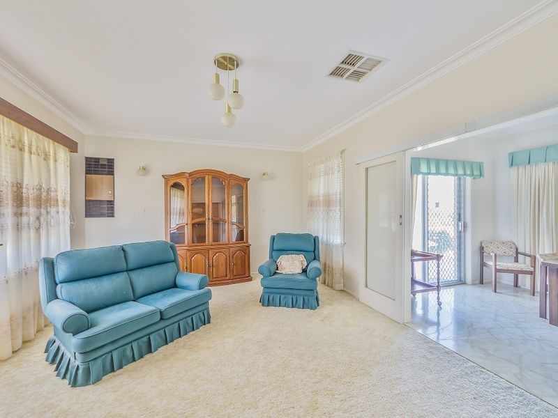 40 Hanna Street, Cowra NSW 2794