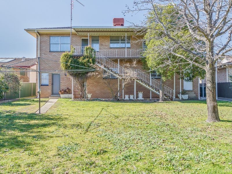 40 Hanna Street, Cowra NSW 2794