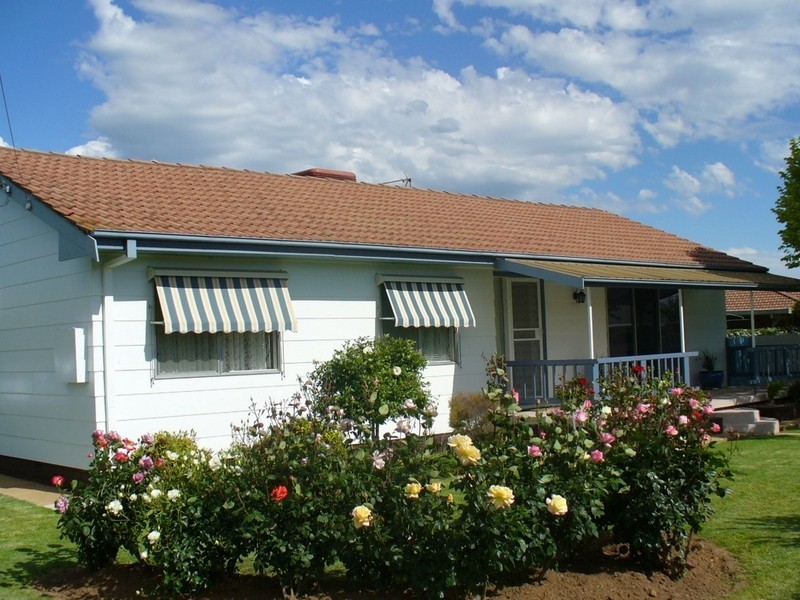 29 Watt Street, Cowra NSW 2794