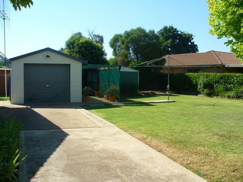 29 Watt Street, Cowra NSW 2794