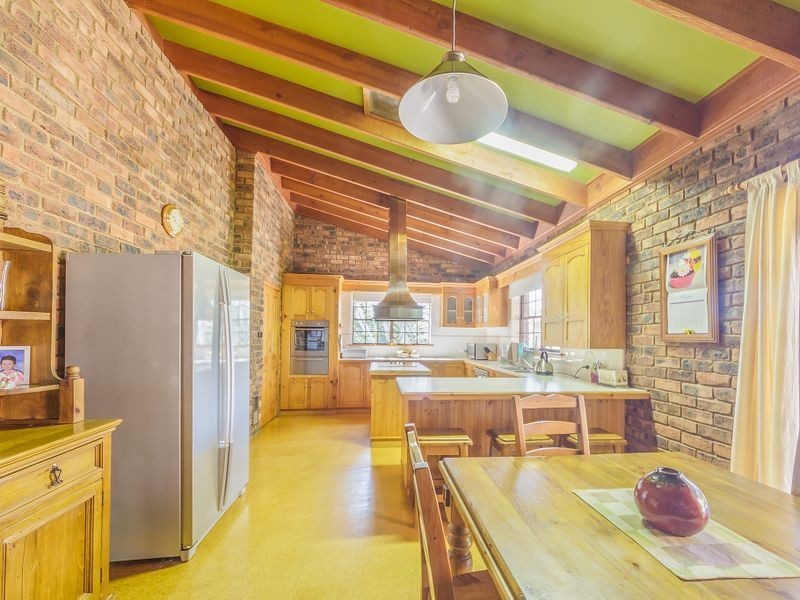 14 Taronga Drive, Cowra NSW 2794