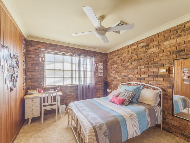 14 Taronga Drive, Cowra NSW 2794