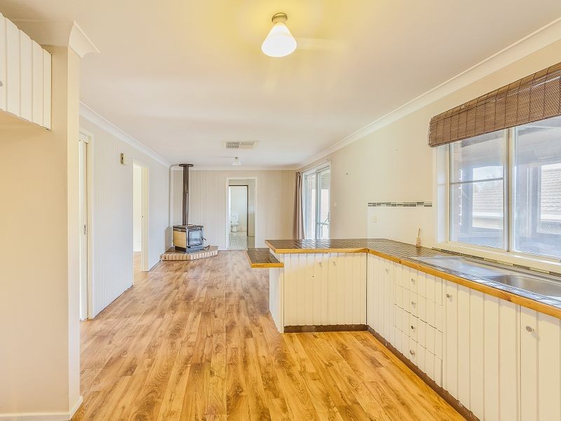 82 Binni Creek Road, Cowra NSW 2794