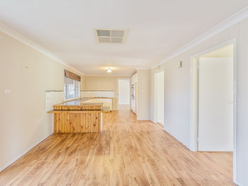 82 Binni Creek Road, Cowra NSW 2794