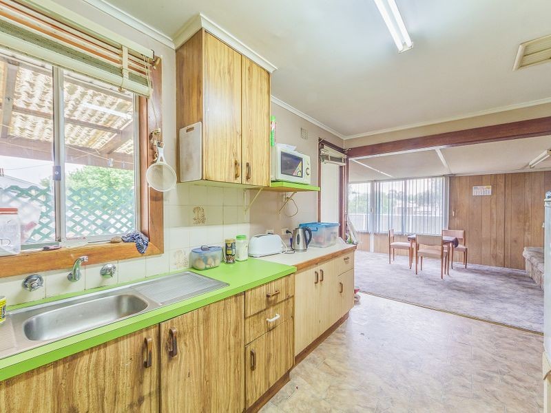 28 Logan Street, Cowra NSW 2794