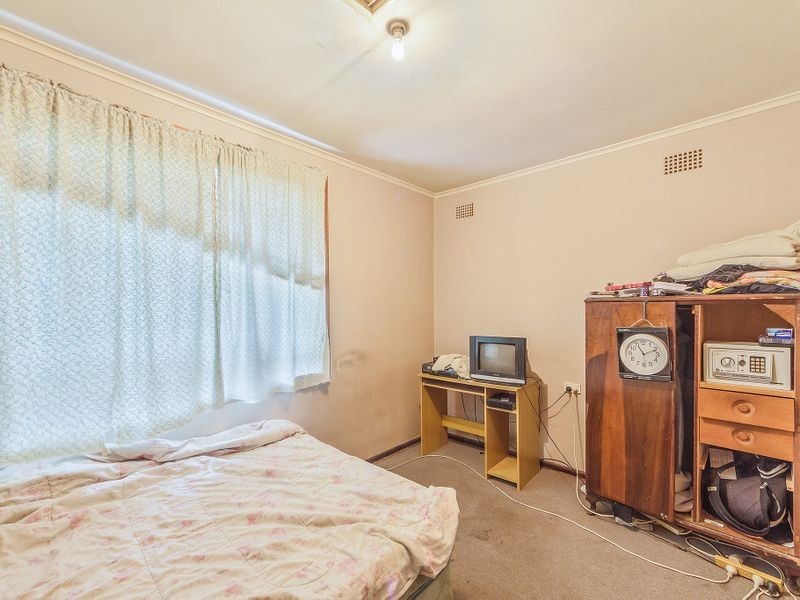 28 Logan Street, Cowra NSW 2794