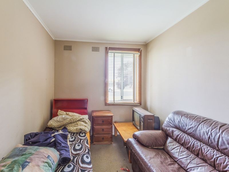 28 Logan Street, Cowra NSW 2794