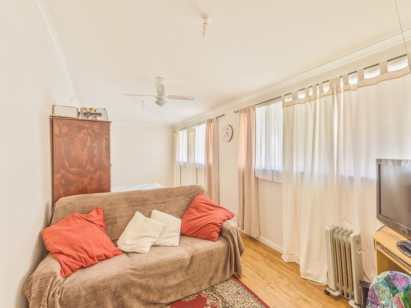 28 Parkes Street, Cowra NSW 2794