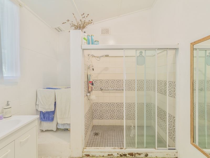 28 Parkes Street, Cowra NSW 2794