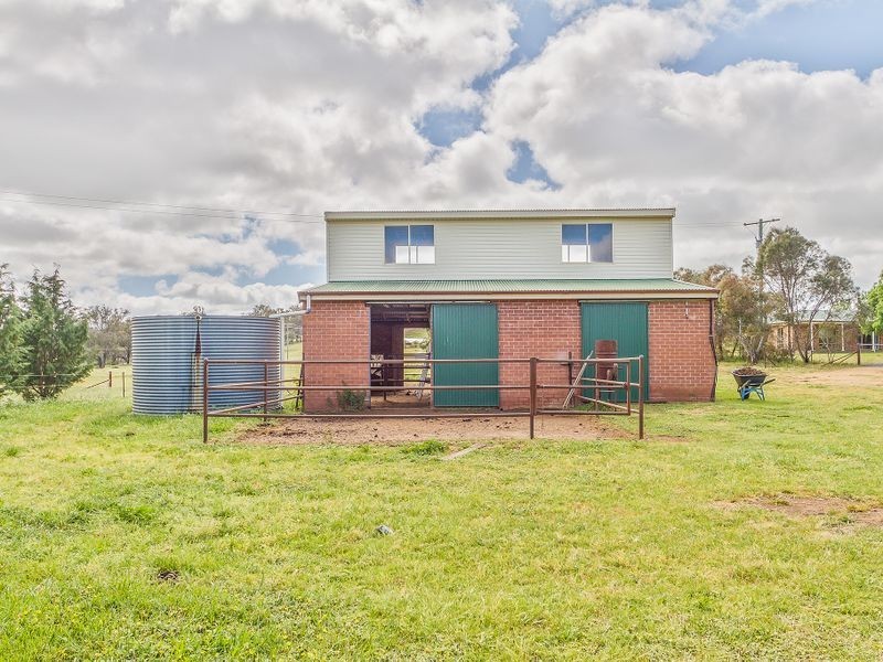 33 Camp Lane, Cowra NSW 2794