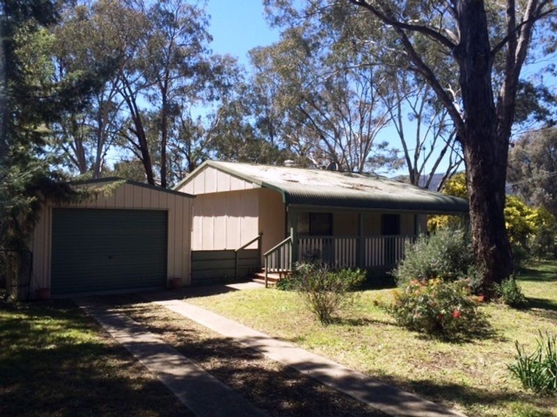 57 Boorowa Street (Koorawatha), Cowra NSW 2794