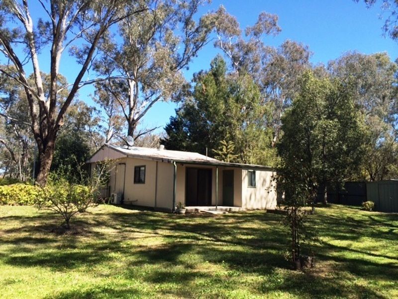 57 Boorowa Street (Koorawatha), Cowra NSW 2794