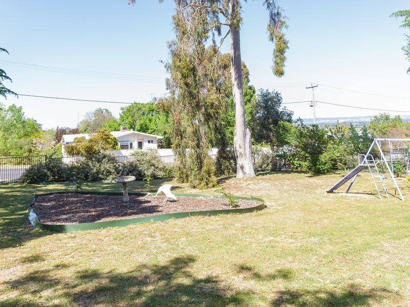 60 Dowell Street, Cowra NSW 2794