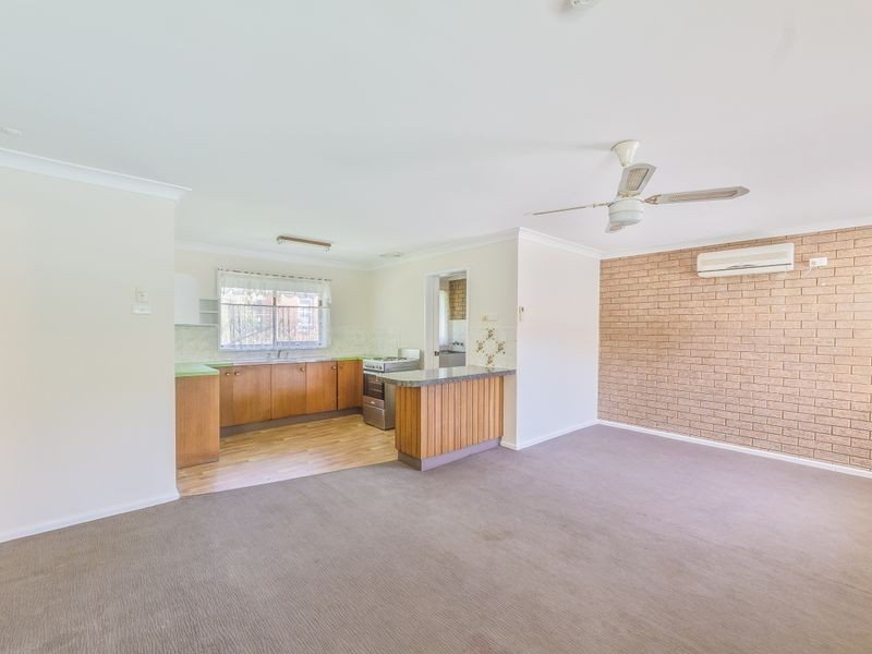 17e Liverpool Street, Cowra NSW 2794