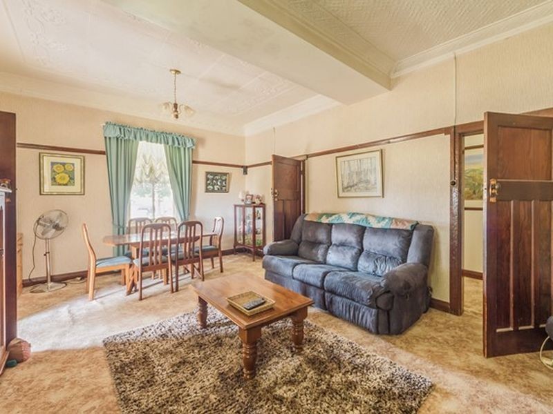 233 A Morongla Road, Cowra NSW 2794