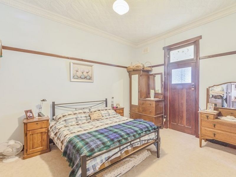 233 A Morongla Road, Cowra NSW 2794