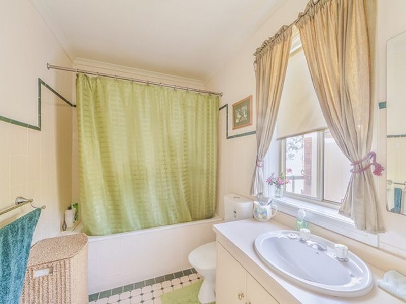 233 A Morongla Road, Cowra NSW 2794