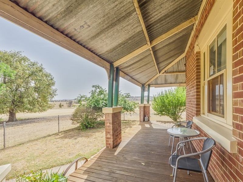 233 A Morongla Road, Cowra NSW 2794