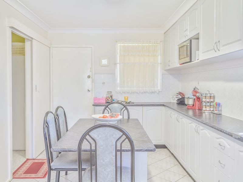28 Berowra Street, Cowra NSW 2794