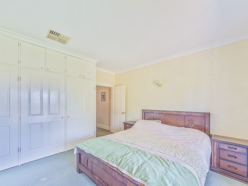 49 Valley View Road, Cowra NSW 2794