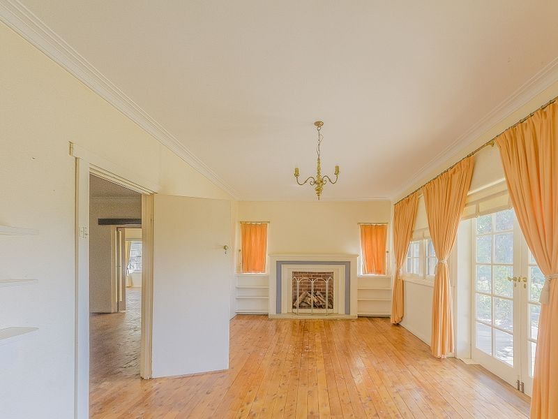 121 Bennett Springs Road, Cowra NSW 2794