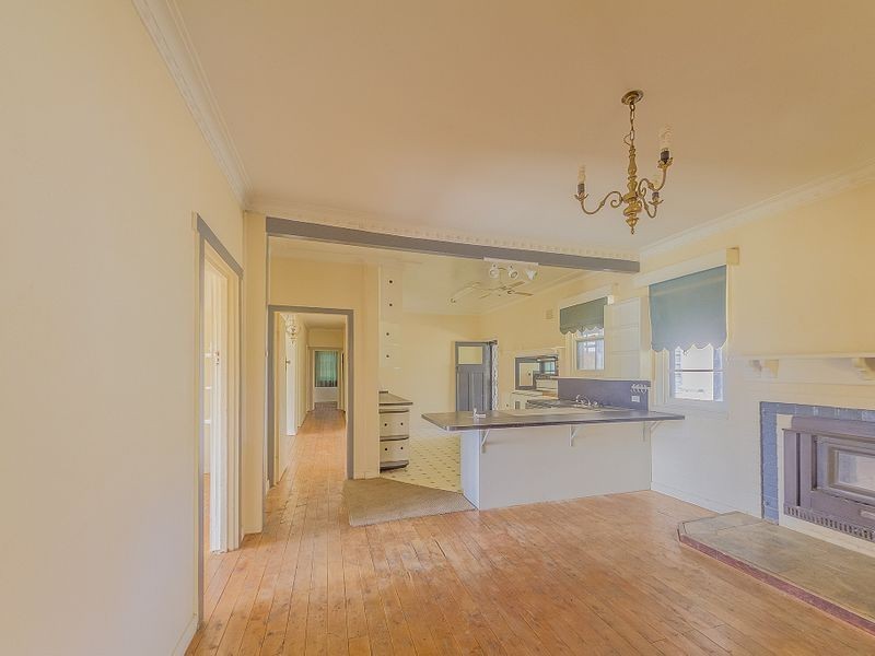 121 Bennett Springs Road, Cowra NSW 2794