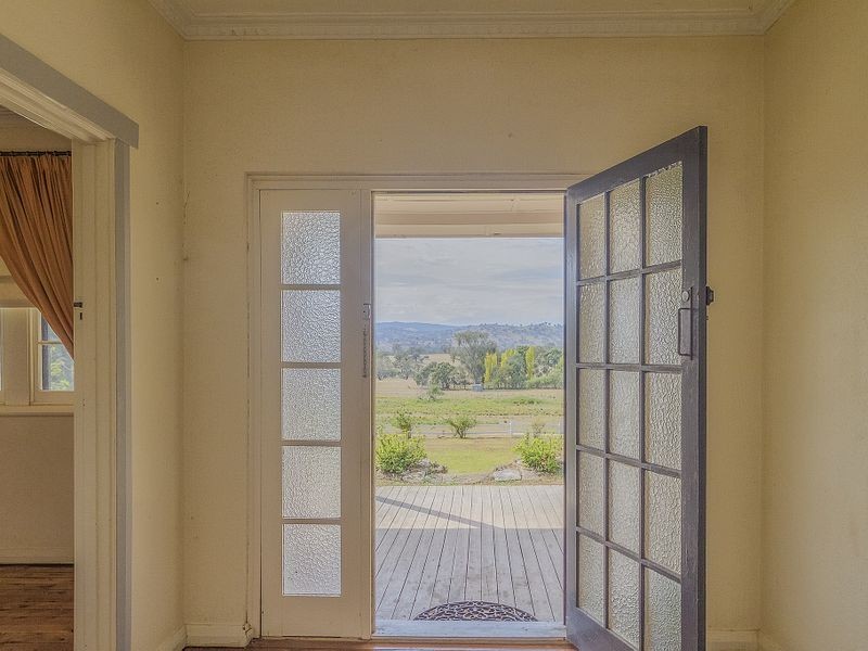 121 Bennett Springs Road, Cowra NSW 2794