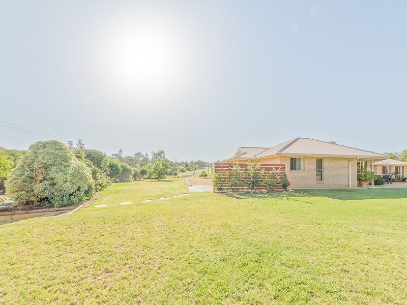 42 Gower Hardy Circuit, Cowra NSW 2794