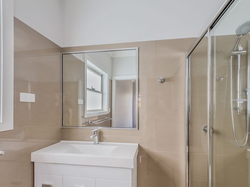 21a Banksia Close, Cowra NSW 2794