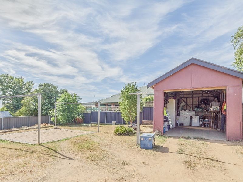 6 Daly Street, Cowra NSW 2794