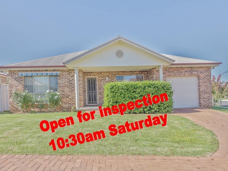 25 Acacia Circle, Cowra NSW 2794
