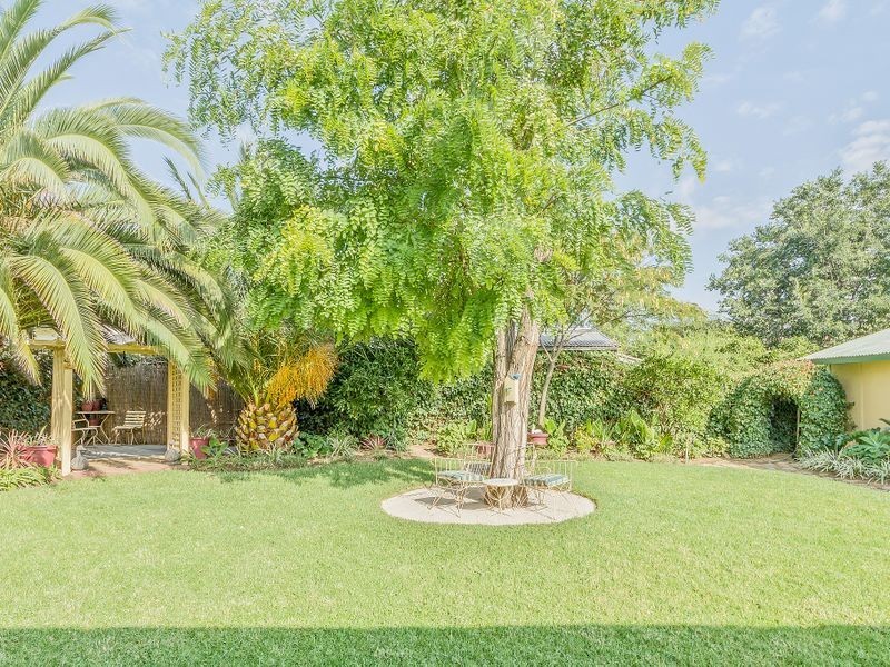 102 Fitzroy Street, Cowra NSW 2794