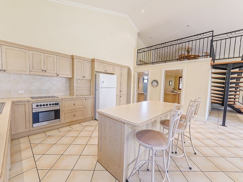 30 Vaux Street, Cowra NSW 2794