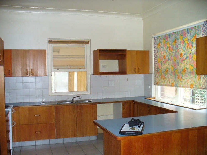 12 Macquarie Street, Cowra NSW 2794