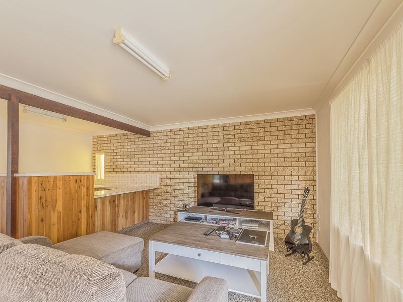 5 Coolabah Crescent, Cowra NSW 2794