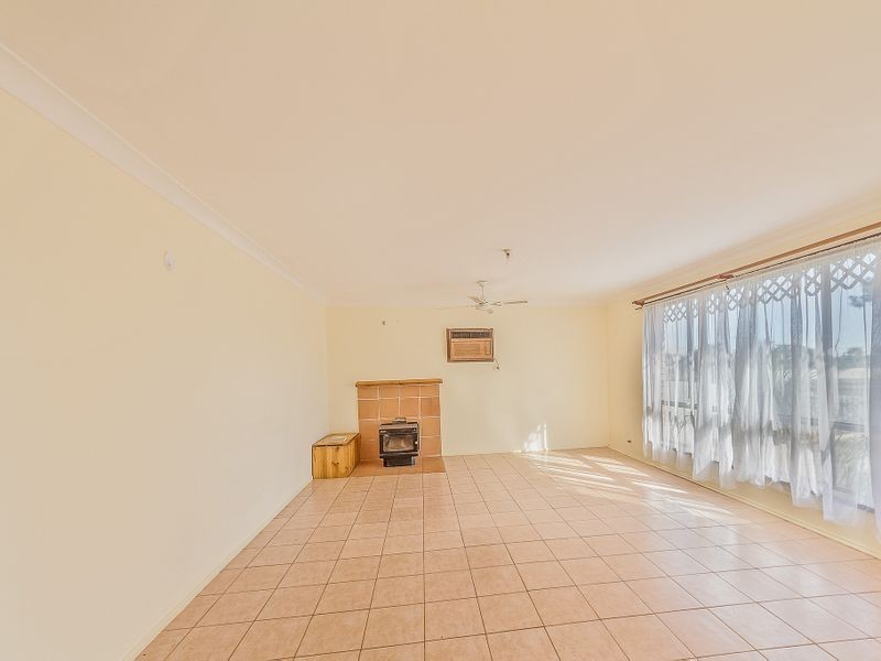 15 Bourke Street, Cowra NSW 2794