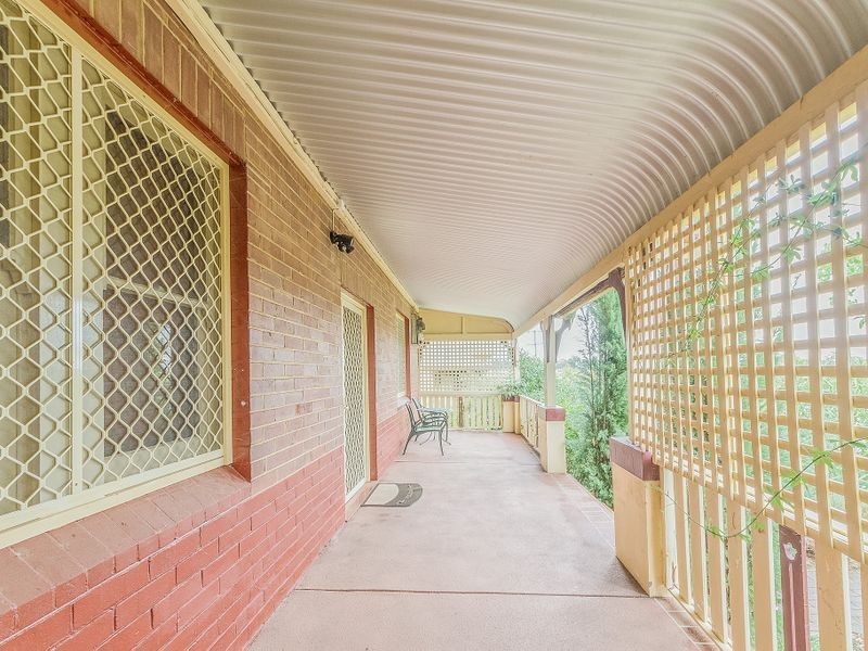 53 Darling Avenue, Cowra NSW 2794