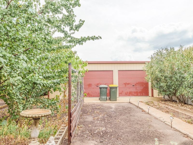 53 Darling Avenue, Cowra NSW 2794