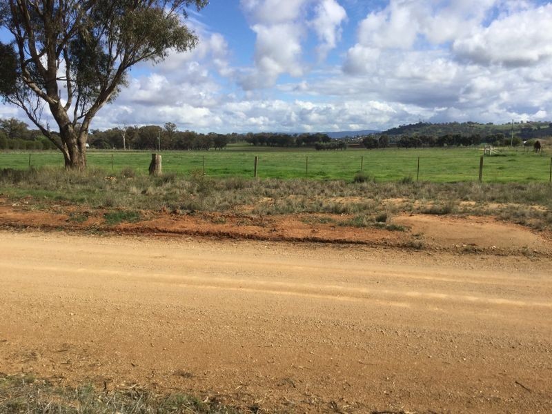 259 Camp Road, Cowra NSW 2794