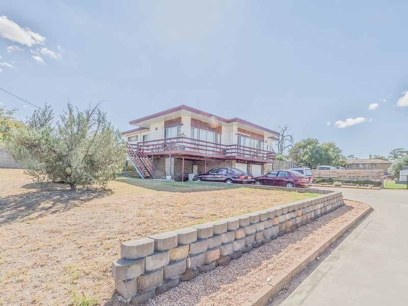 135 Redfern Street, Cowra NSW 2794