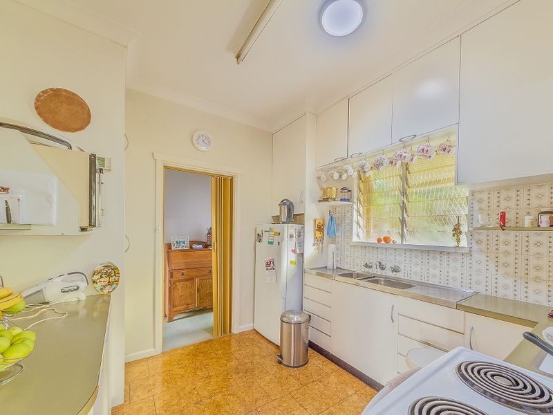 21 Carleton Street, Cowra NSW 2794