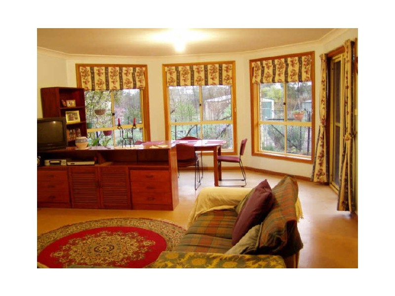 25 Camp Lane, Cowra NSW 2794