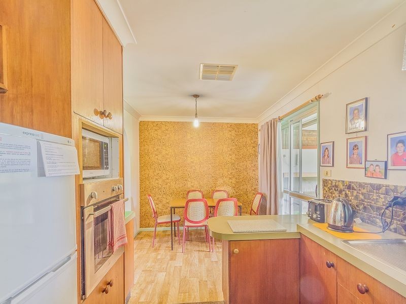 28 Stewart Street, Cowra NSW 2794