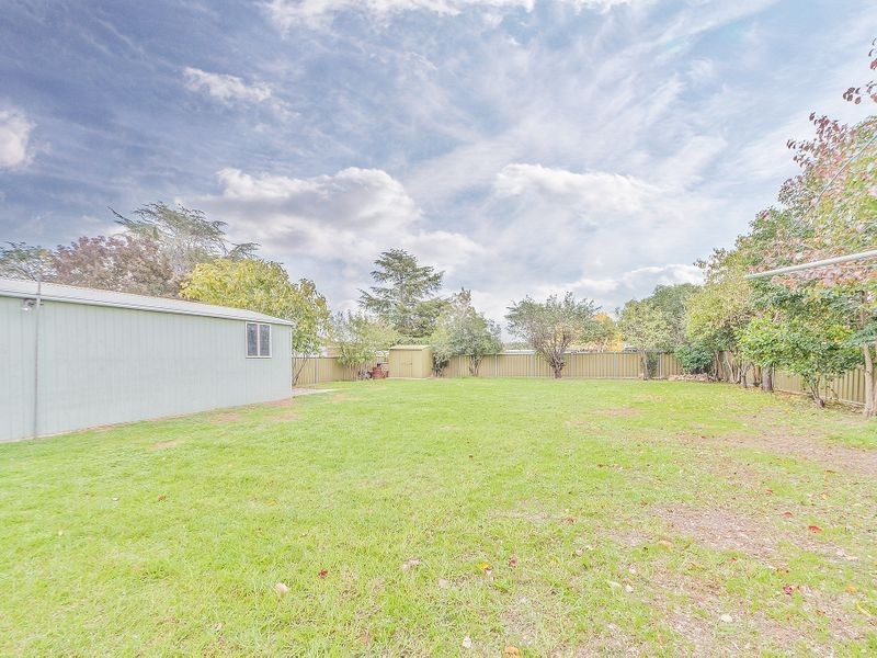 28 Stewart Street, Cowra NSW 2794