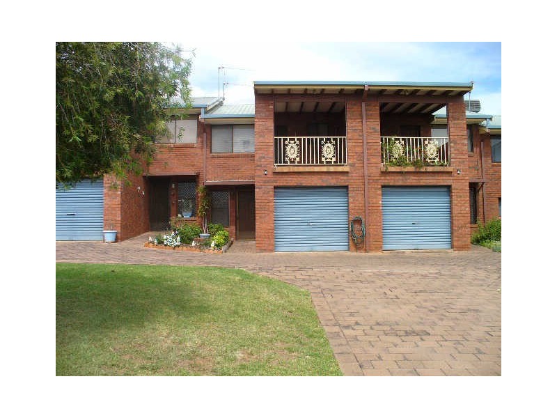 3/42 Evans Street, Cowra NSW 2794