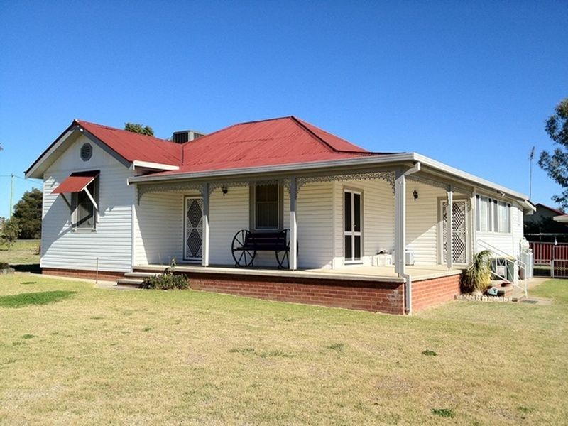34 River Park Road, Cowra NSW 2794