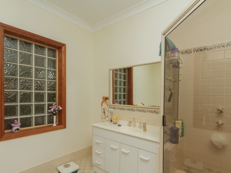 54 Tallarook Road, Cowra NSW 2794