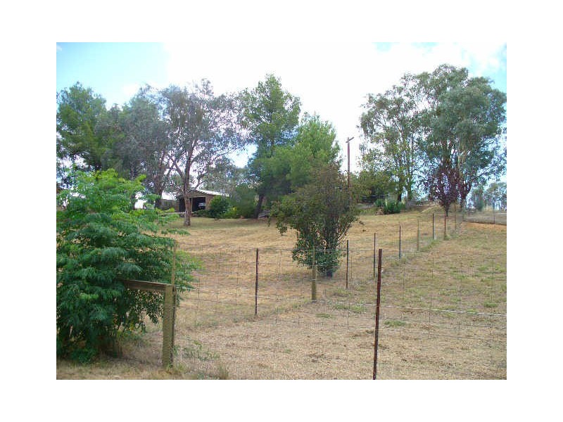 1 Eulo Street, Cowra NSW 2794