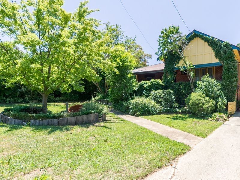57 Macquarie Street, Cowra NSW 2794
