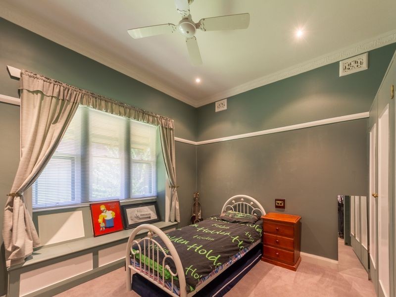 57 Macquarie Street, Cowra NSW 2794